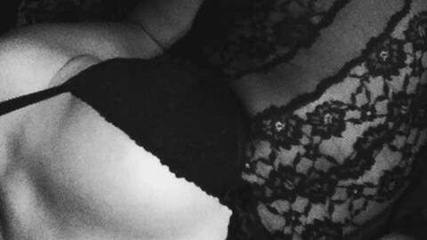 NaughtyWife NaughtyWife