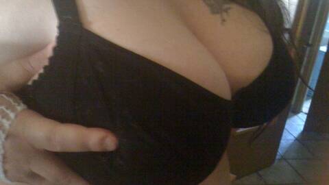 Lady_dark_room Lady_dark_room