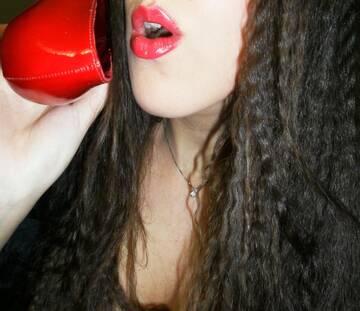 Aspetto qualcosa in bocca