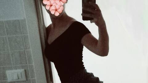 LaraGolosa LaraGolosa