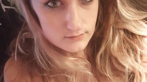 Squirtingblondebabi Squirtingblondebabi